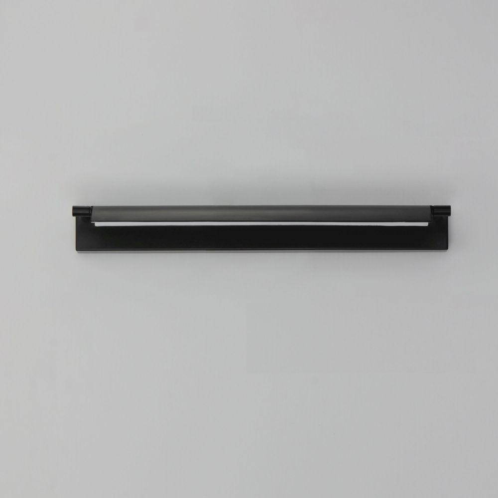 E21392-BK